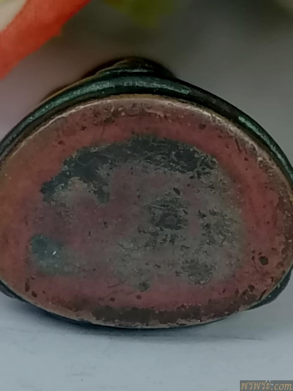 พระกริ่งปวเรศ เนื้อสำริด กริ่งดัง พิมพ์ สมบูรณ์พูนสุข ปิดแผ่นทองแดงมีรอยจารย์ใต้ฐาน