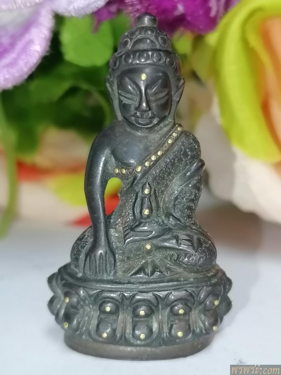 ส่ง กทม//พระกริ่งปวเรศ ร.๕จีวรลาย หมุดทอง  เนื้อสำริด กริ่งดัง