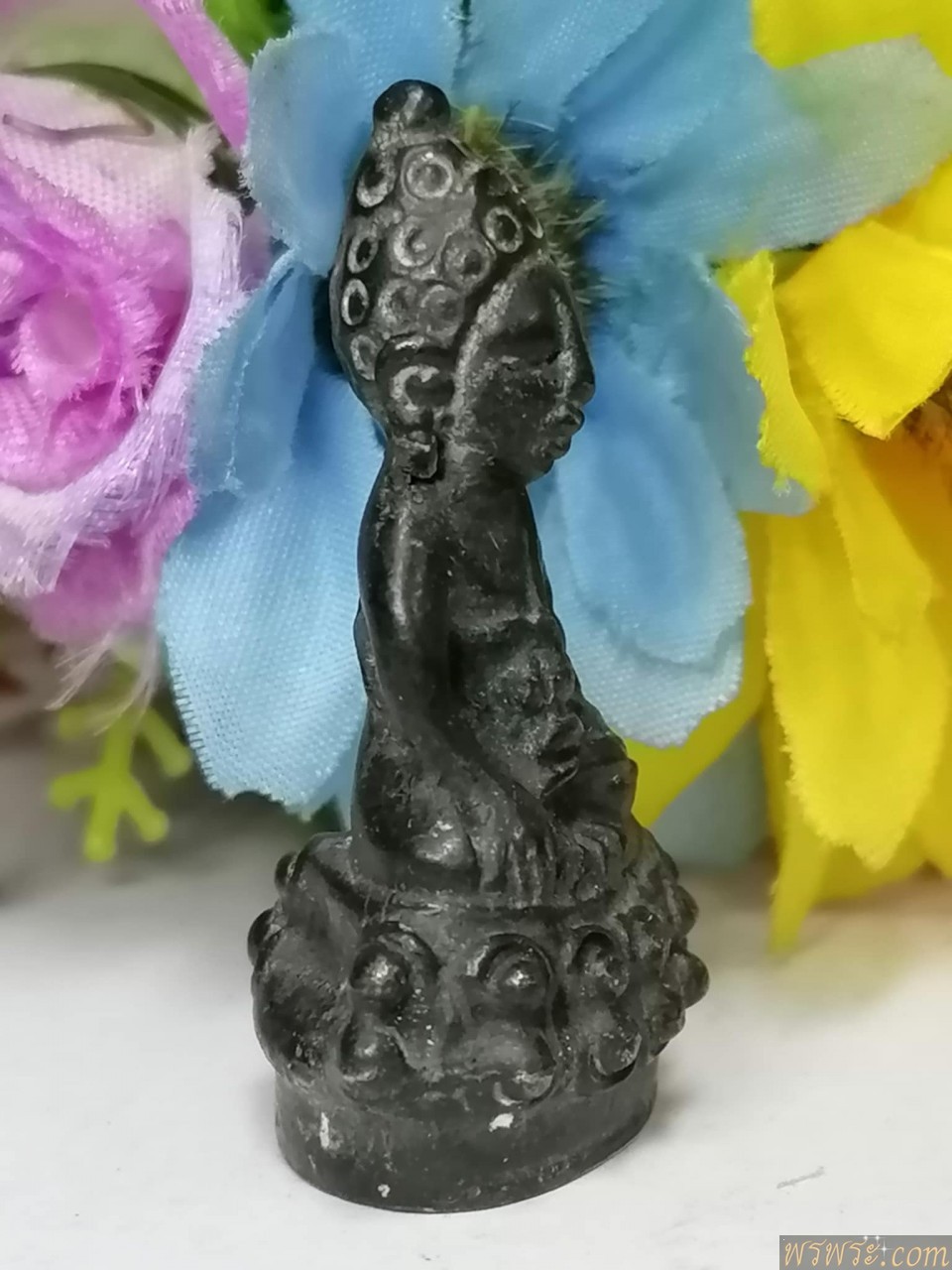 พระกริ่ง ปทุมสุริยวงศ์ ใต้ฐานแผ่นเงิน เนื้อเงินสำริดเงิน กริ่งดัง หายาก