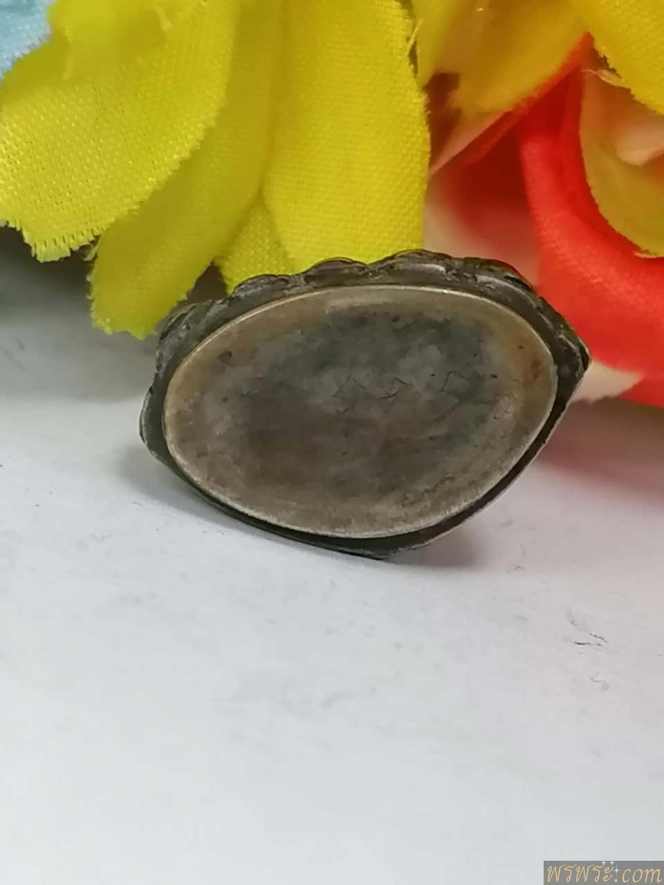 พระกริ่งปวเรศ เนื้อเงินสำริดเงิน กริ่งดัง ใต้ฐาน มีรอยจารย์