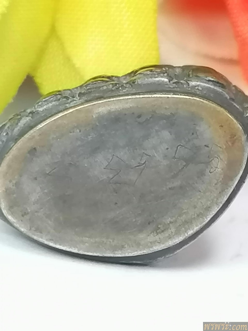 พระกริ่งปวเรศ เนื้อเงินสำริดเงิน กริ่งดัง ใต้ฐาน มีรอยจารย์