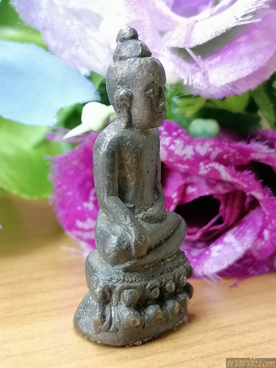 ปิด/หลวงปู่ดำ วัดโพธิ์ศรี ๕๐