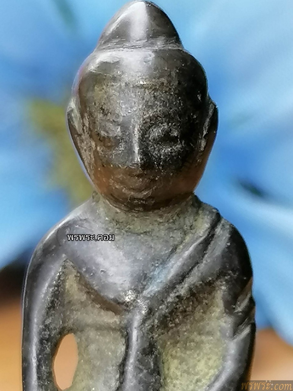 ปิด/พระกริ่ง จารย์ใต้ฐาน เนื้อสัมฤทธิ์ นวะดำ กริ่งดัง