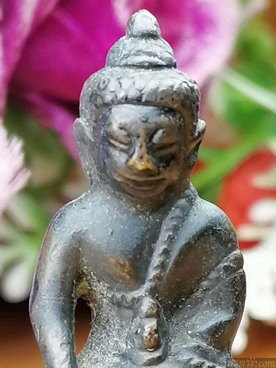 ปิด/พระกริ่งปวเรศ เนื้อสัมฤทธิ์ กริ่งดัง ก่อนปี2500