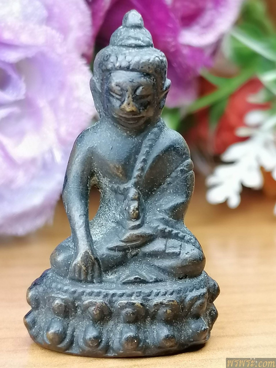 ปิด/พระกริ่งปวเรศ เนื้อสัมฤทธิ์ กริ่งดัง ก่อนปี2500