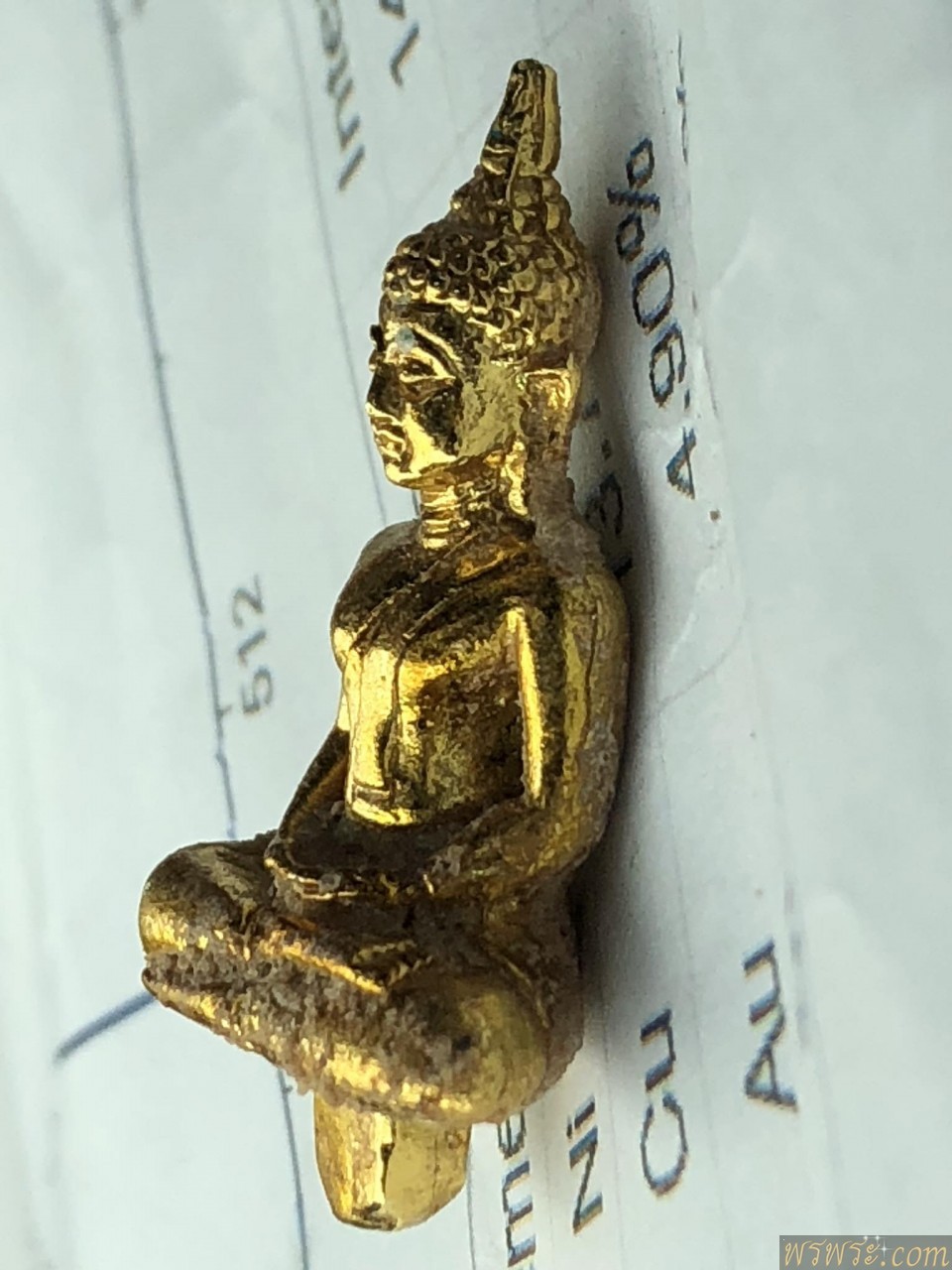 ปิด//พระยอดธง เนื้อสัมริดเปียกทองคำAU/GOLD4.90%+-