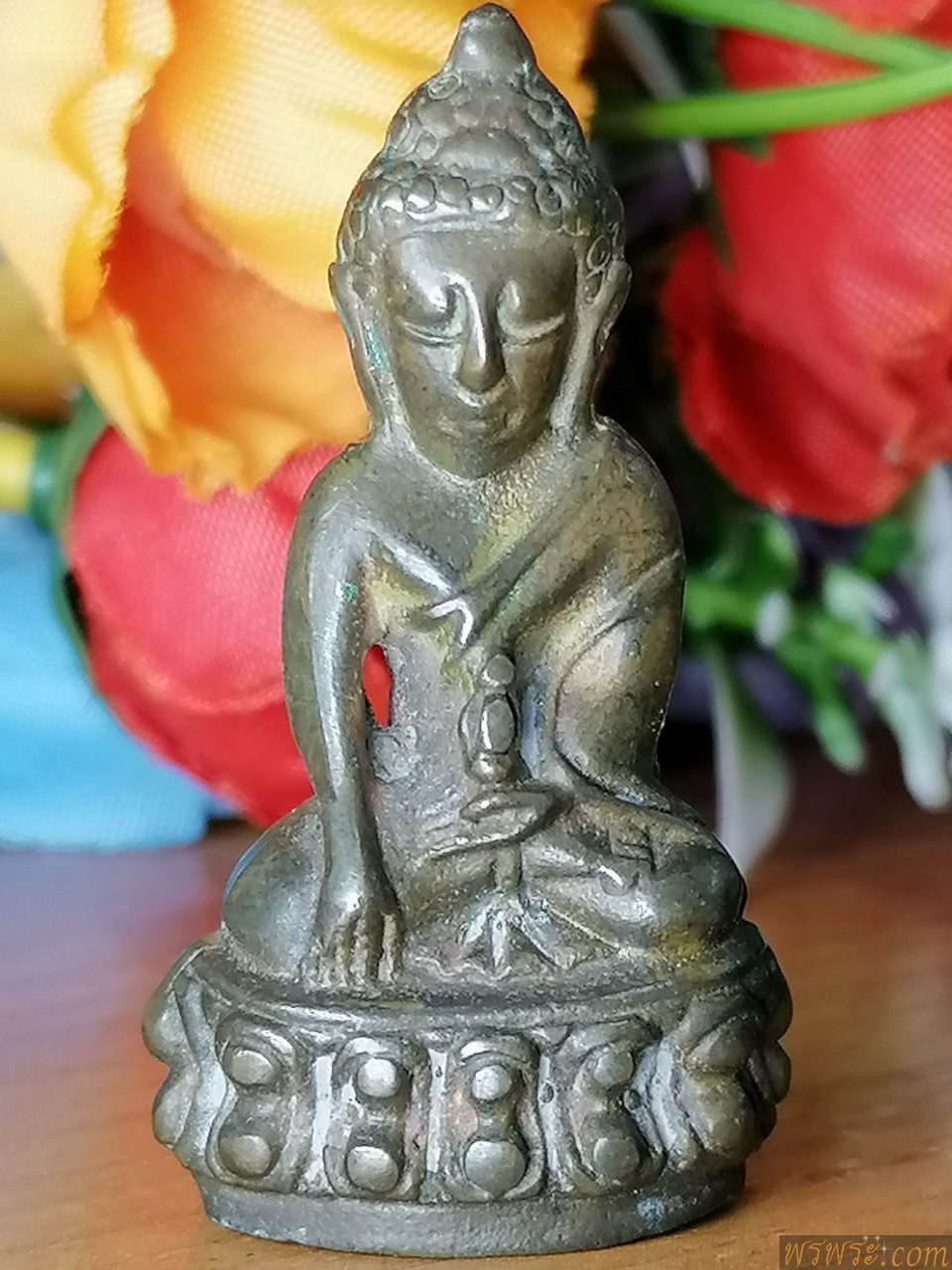 พระกริ่งปวเรศ เนื้อสัมฤทธิ์ กริ่งดัง ก่อนปี2500