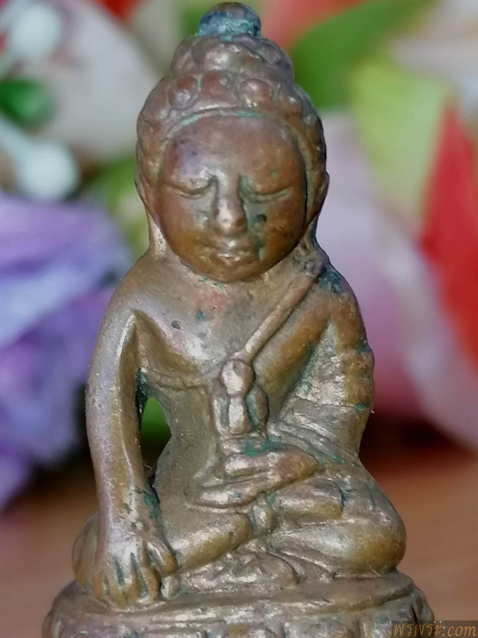 พระกริ่งปวเรศ เนื้อสัมฤทธิ์ กริ่งดัง ก่อนปี2500