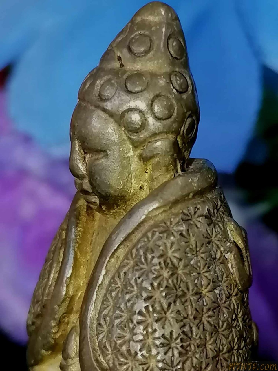 ส่ง จ พิษณุโลก//พระกริ่ง ปวเรศ ร.๕ ห่มคลุมตอกลาย อักษรนูน มีรอยจารย์ หลังฐาน ใต้ฐาน เนื้อสำริด กริ่งดัง