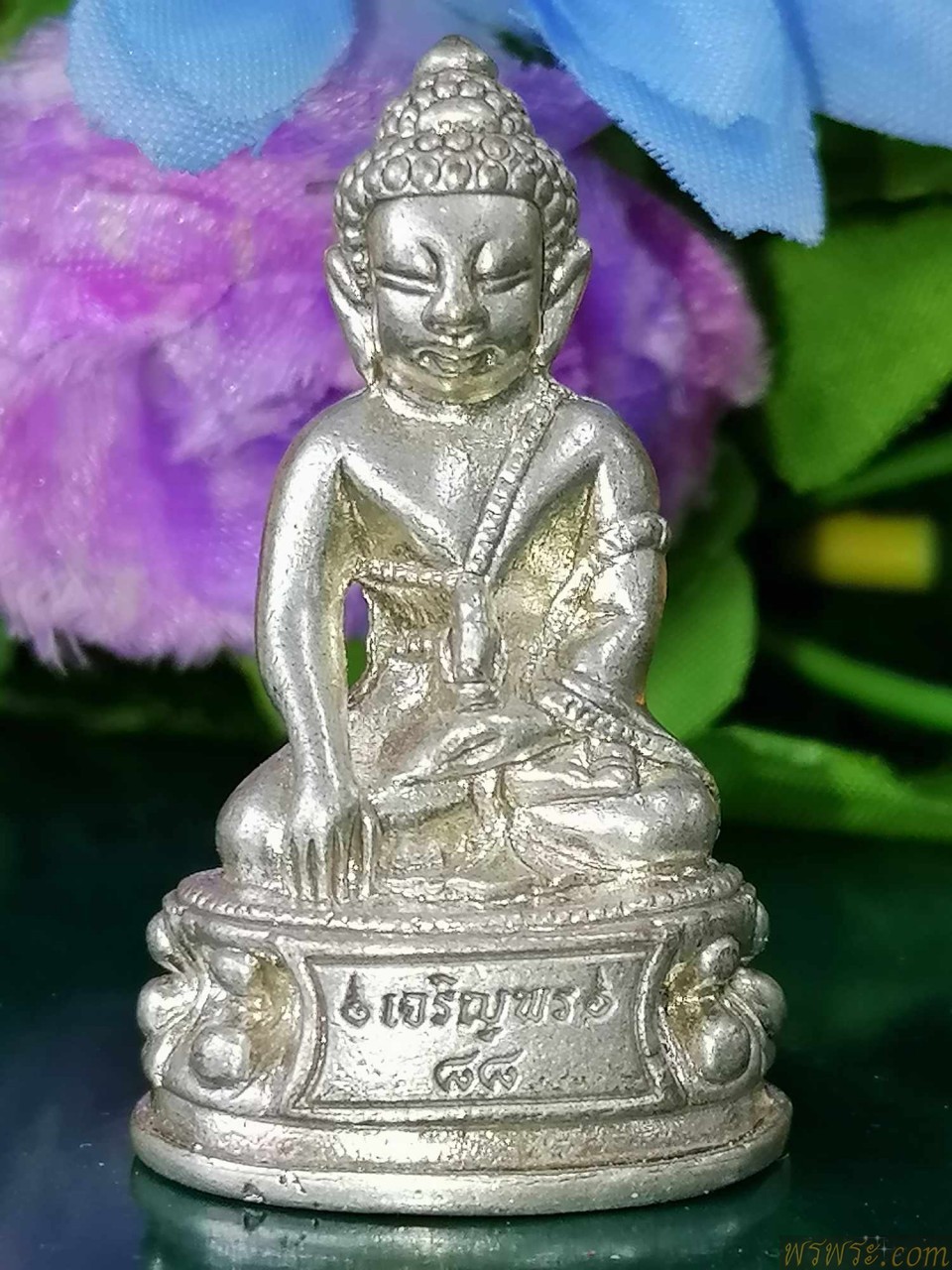 พระกริ่ง เจริญพร ๘๘ หลวงปู่บัว ถามโก เนื้อสำริด กริ่งดัง ๖๑๙