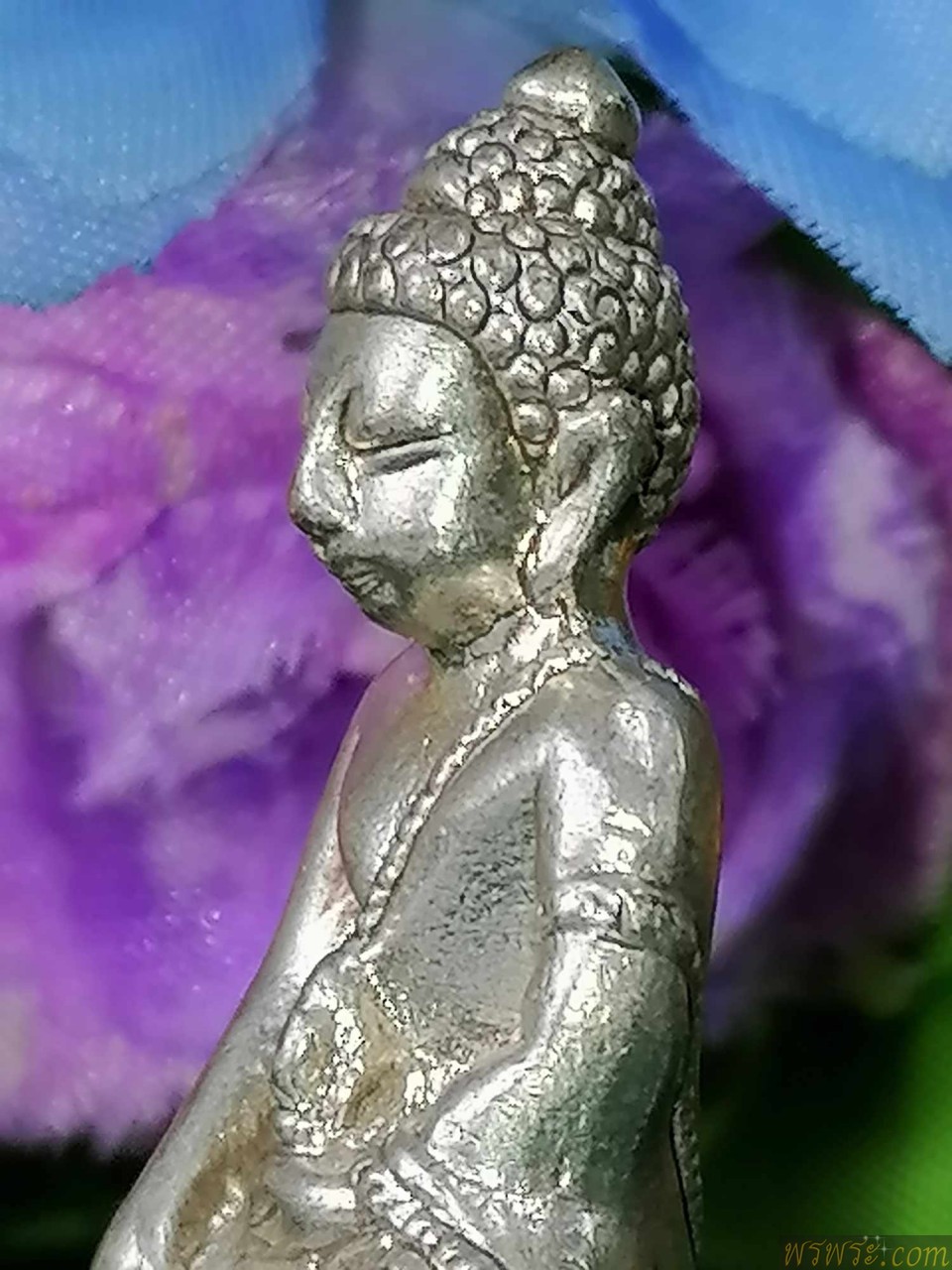 พระกริ่ง เจริญพร ๘๘ หลวงปู่บัว ถามโก เนื้อสำริด กริ่งดัง ๖๑๙