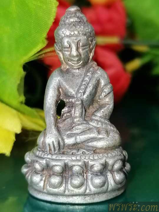 พระกริ่ง เนื้อสำริด กริ่งดัง ๑๓๓